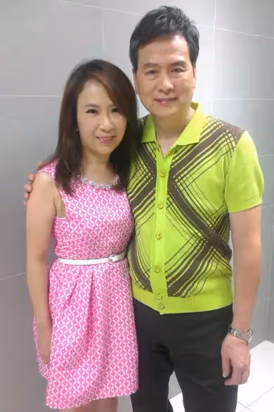 《一代女皇》武打巨星「淪落美國超市打工」無奈與妻分居10年 「今她千里尋夫」挽救30年婚姻