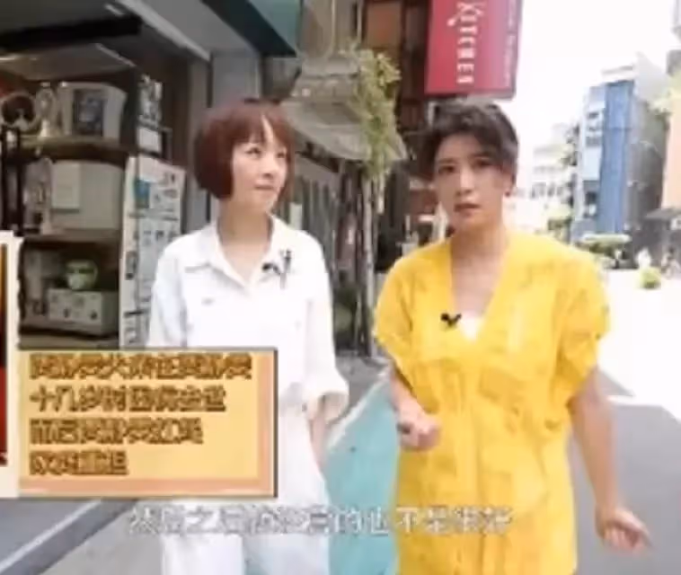 47歲賈靜雯曬素顏健身照,穿背心配無痕褲秀出「柯基臀」,網友:身材夠絕