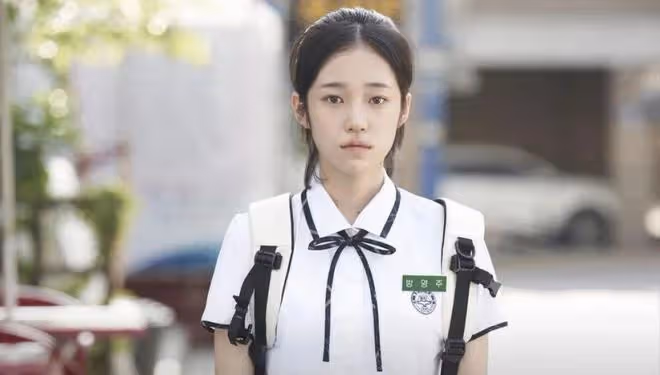 她是最近爭議的女主角?