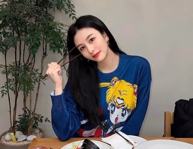 邱淑貞女兒曬照大秀豐滿身材!已低調改名,被曝將在韓國出道