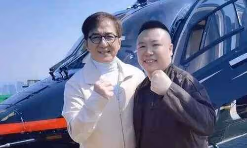 網傳成龍坐私人飛機買樓 大方展示自己的億元豪宅