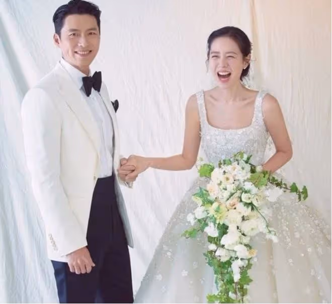 正式結成合法夫妻:玄彬孫藝真先婚禮後領證