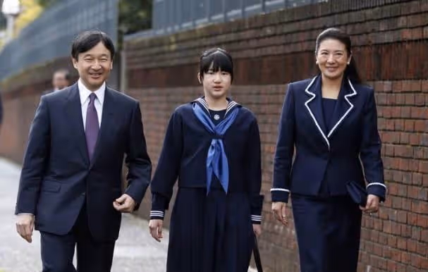 愛子公主女大18變!遺傳雅子皇后美貌基因,變瘦後撞臉奶茶妹妹