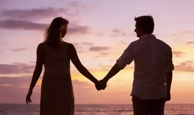 我爸重病住院，婆婆主動拿錢幫我爸治病，我爸病好後大鬧婆家