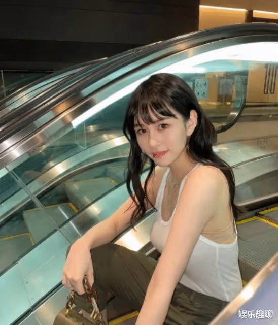 沈月要在韓國正式出道引熱議,完美繼承高顏值,會是新一代女神?