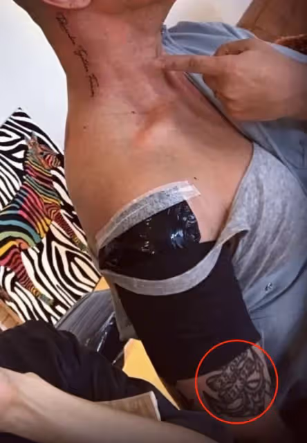 大S鎖骨刺老公同款紋身!笑容美艷似少女,夫妻穿情侶裝親密外出