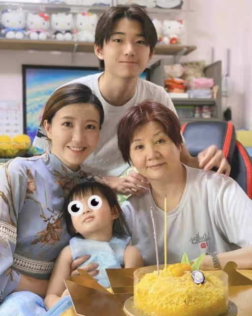 TVB主題曲一姐嫁入豪門做闊太,助小12歲胞弟入行,做連詩雅師弟