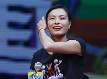 心痛！吳敏霞丈夫送重症監護室，跳水女王含淚簽下病危通知書