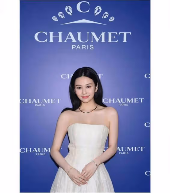 邱淑貞女兒的「千金風」，這誰頂得住？