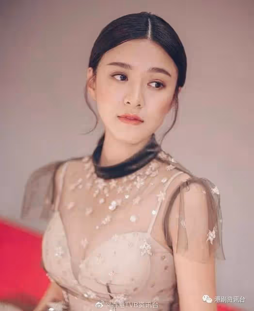 TVB力捧小花自爆有圈內人追！線索是對方姓氏好特別