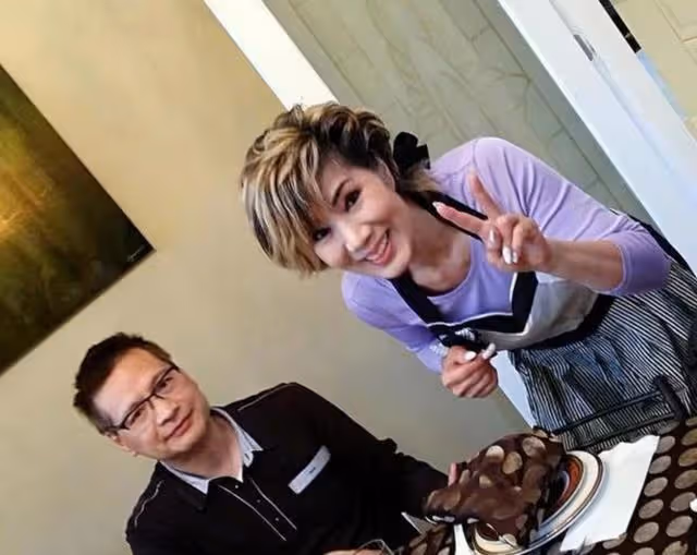 尷尬!TVB小花被追問母親節,記者事前未做功課不知其早年喪母