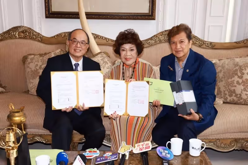 揭演藝圈潛規則!84歲周遊淚崩「被導演侵犯」對她伸出狼爪 掩面哭泣喊:「這輩子受很多苦」