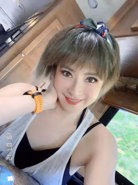 58歲李芳雯「賣掉臺北千萬房」改租屋過活,堅持不婚不生,獲媽媽支持:人生開心就好