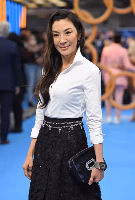 59歲楊紫瓊零修圖寫真優雅到令人迷醉,首曝終極保養祕訣,比擦保養品還有效