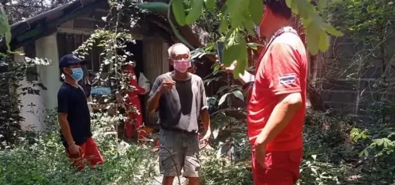 淚目!將妻子遺體保存在家中21年後,72歲老人終放手摯愛,含淚揮別:你永遠在我心中