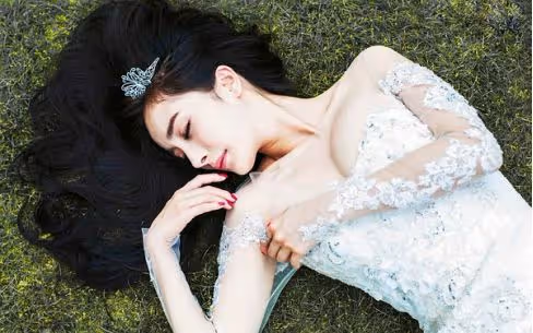 楊冪不再沉默,說出與劉愷威離婚原因,「拋夫棄女」後她後悔過嗎