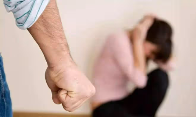 韓國國民女神家暴丈夫多年，無數次出軌被抓現行，大片照片曝光
