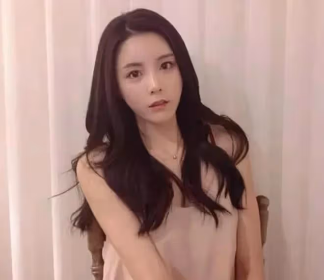 韓國國民女神家暴丈夫多年，無數次出軌被抓現行，大片照片曝光