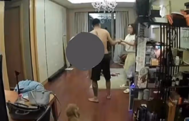 34歲女演員被家暴，拖進房間打到眼腫充血，絕望發聲只為離婚