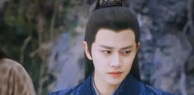 誰說任嘉倫只有古裝好看?現代裝更時尚養眼