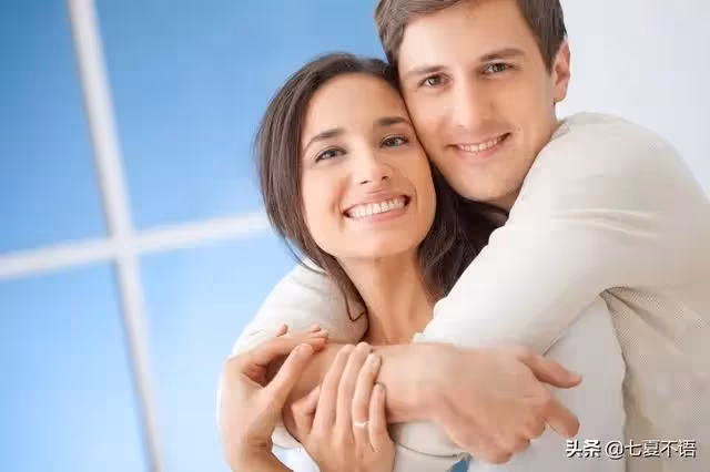 丈夫接公婆弟妹來享福,妻子也請來父母:別拿我父母房孝敬你爸媽