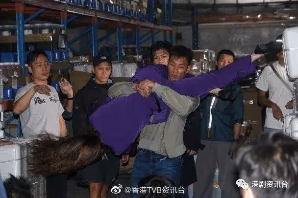 周秀娜拍打戲周身傷!新劇同黃宗澤捉手仔