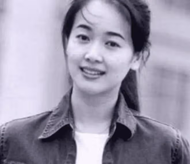 她16歲時被姜文看中,從體操冠軍到當紅花旦,被傳私生活很混亂