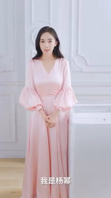 楊冪發胖後依然撩人?體態肥膩卻難掩性感,活成男人的夢中情人