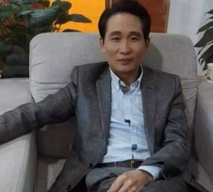 1987年年輕小伙無償給朋友一千元,25年後朋友成富商,還了一千萬,真實存在的「好人有好報」
