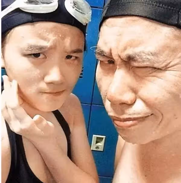 抱12塊金磚!26歲鮮肉娶62歲妻被酸「口味超重」婚後一個禮拜「火速懷孕」網驚:醫學奇蹟