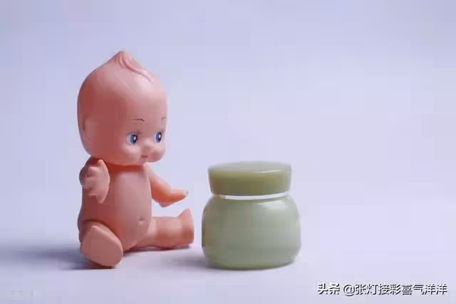 我不要彩禮 婚後生了孩子 我讓孩子跟我姓 婆婆癱了我也不去照顧