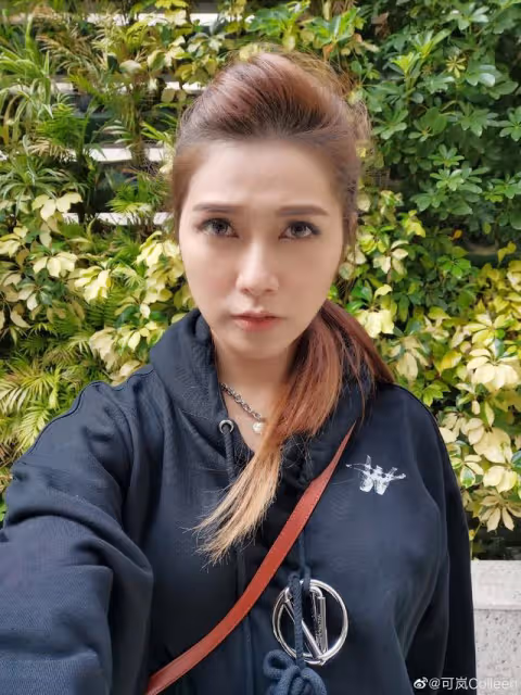 曾慘遭家暴4年！香港知名歌手重提陰暗歲月，前夫更逼迫自己墮胎