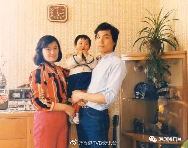 李亞男曬童年照報母恩！被笑同細女撞曬樣