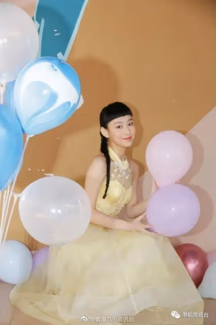 炎明熹獎盃贈母一殼眼淚！複製美人基因縫衣報親恩