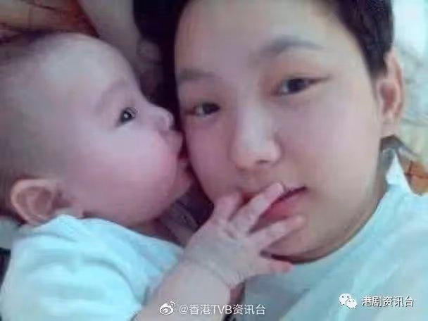炎明熹獎盃贈母一殼眼淚！複製美人基因縫衣報親恩