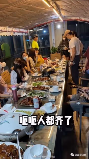 港版《華燈初上》佛山開鏡！楊明陳法蓉超豪伙食曝光