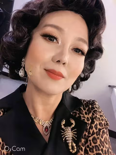 苗可麗爆皮蛇纏身「再得怪病」痛不欲生　為愛女單身12年忍「骨肉分離」半年尬5部戲