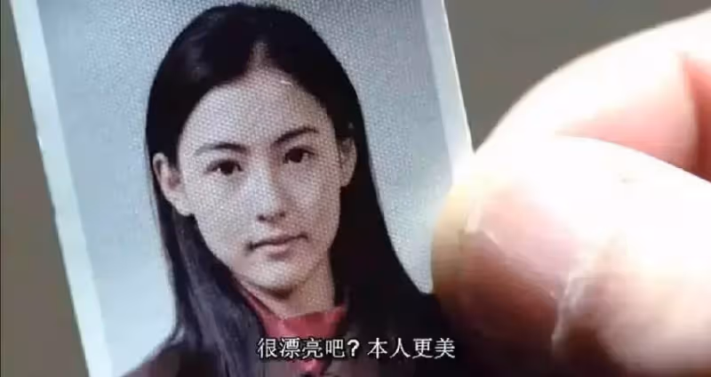 明星證件照曝光：景甜靠細眉出圈， 張柏芝素顏楚楚動人，楊冪前後差距大