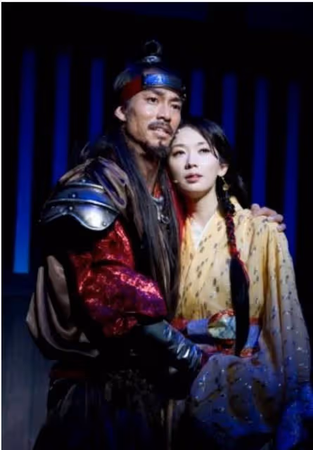林志玲迎來第一個母親節,日本老公貼心送禮,卡片上稱呼令人意外