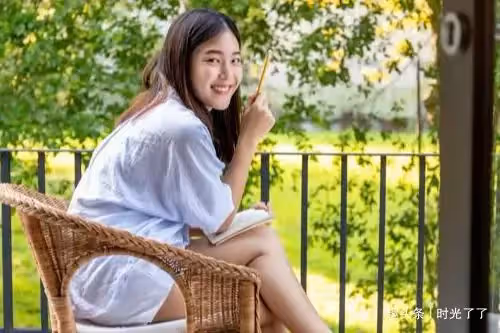 「女兒,把彩禮漲到三十萬,正好給你弟買輛車」「媽,他退婚了」