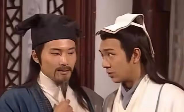 TVB前金牌配角近況曝光!被曝精神出問題,在理髮店做洗頭工