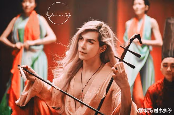 denis鄧——以「美」為名