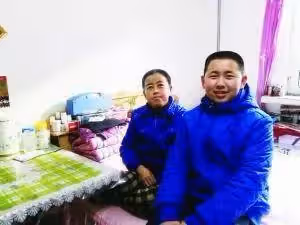 母重病父離棄!10歲男孩扛起家庭重擔,「五年走8000公里」帶母求醫,給媽媽買營養餐自己捨不得吃:都是媽媽的希望!