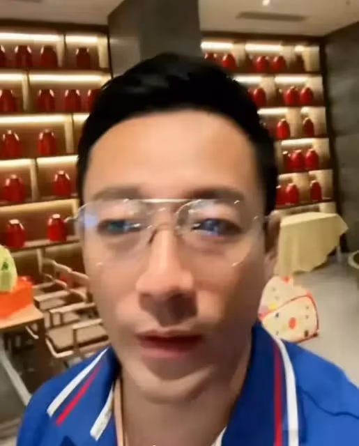 扛不住了?大S前腳秀恩愛,汪小菲後腳卻哭了,透露餐廳無法正常營業:或將宣告破產