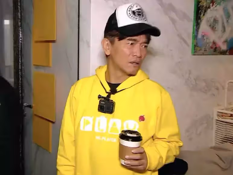 突擊兒子豪宅！吳宗憲進門「踩滿地鳥仔賽」 垃圾堆驚見「百萬元隨便放」罕見動怒：學不會珍惜
