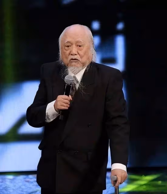 剛剛5月,就有12位港臺明星相繼去世,每一位都讓人難以割捨