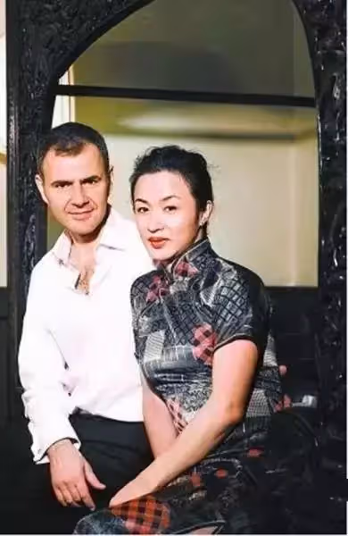 「你媽媽是個男的!」,金星兒子被同學嘲笑,孩子霸氣回懟,比媽媽金星還「毒舌」