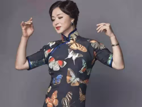 「你媽媽是個男的！」，金星兒子被同學嘲笑，孩子霸氣回懟，比媽媽金星還「毒舌」