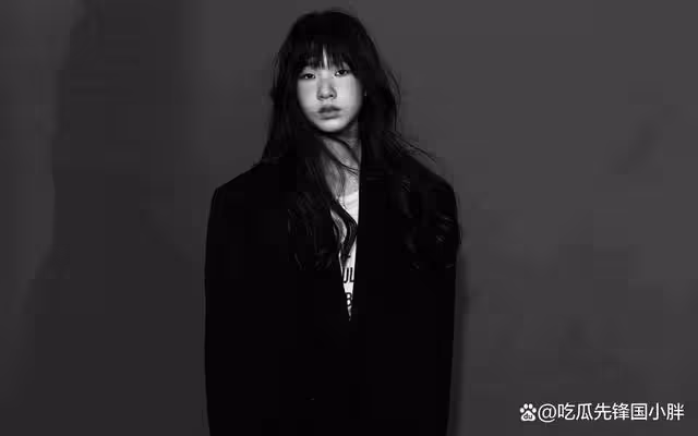 星二代開始進軍娛樂圈，有人美若天仙竟被嘲，有人長相普通慘遭罵