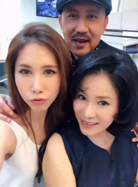 余苑綺病況惡化！李亞萍淚崩「連站都不能站」化療失效　母親節「堅強擠出笑容」忍痛發聲